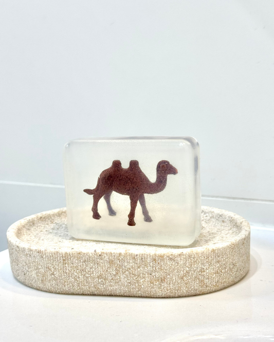 savon transparent avec figurine chameau soap Hit