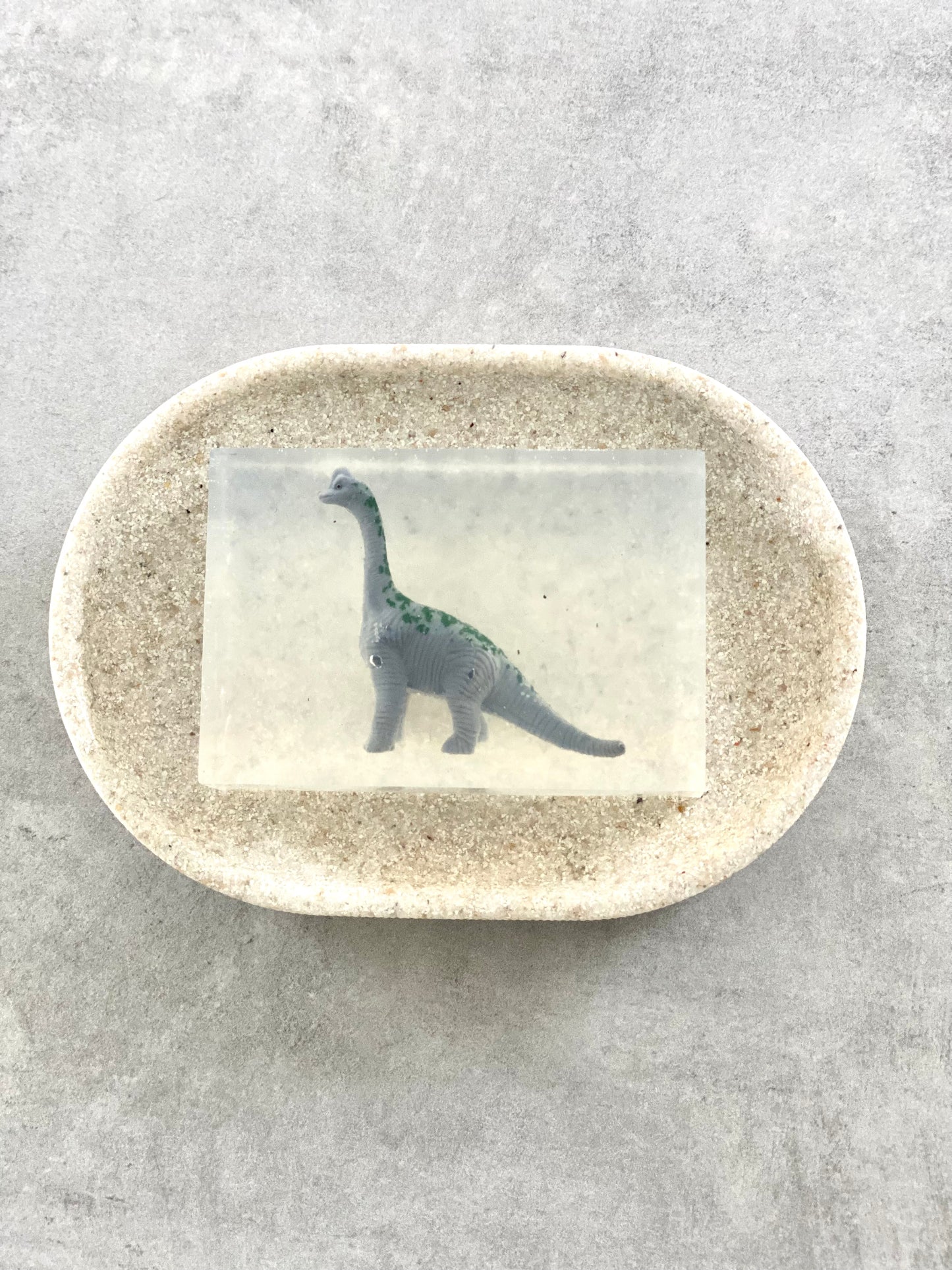 savon transparent avec dinosaure diplodocus Soap Hit